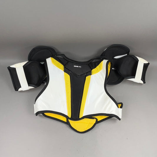 Bauer Supreme One40 Senior Medium Hockey Shoulder Pads