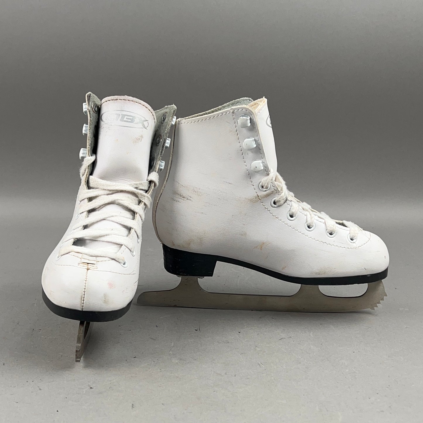 DBX Classic Size 13Y Ice Skates