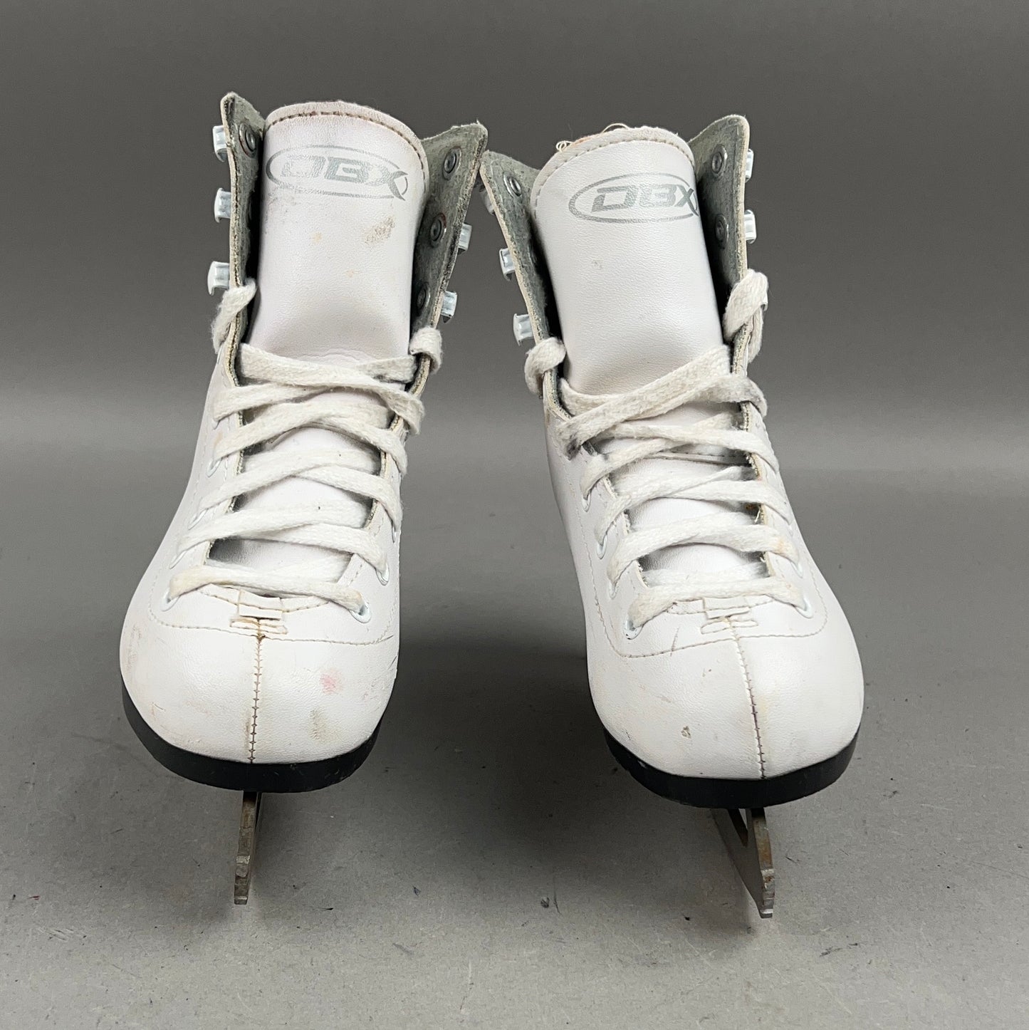 DBX Classic Size 13Y Ice Skates