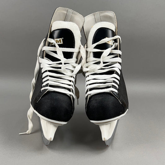 CCM Champion 90 Size 5 Vintage Intermediate Hockey Skates