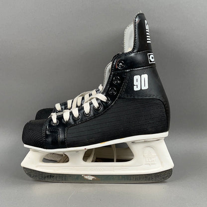 CCM Champion 90 Size 5 Vintage Intermediate Hockey Skates