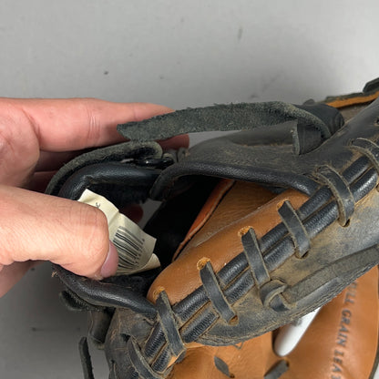 Macgregor BBCMLLXX 29" Right Hand Thrower Catchers Mitt