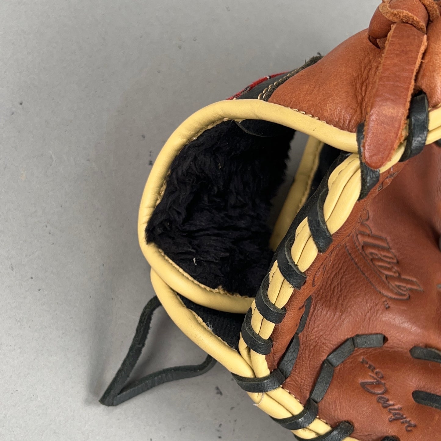 Rawlings Sandlot S1200B 12" Right Hand Thrower Baseball Glove
