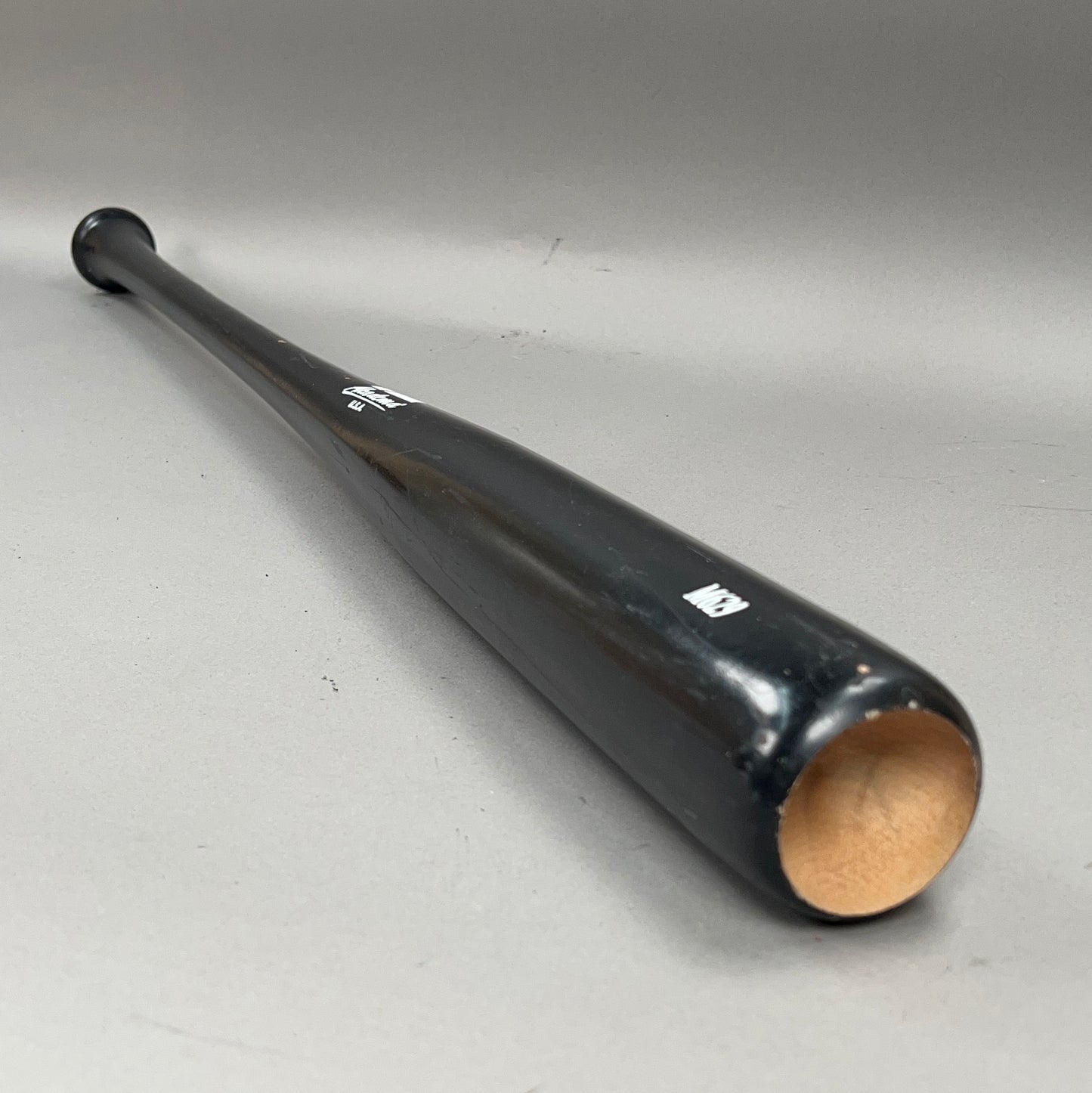 Akadema Pro M629 Hard Maple 33/32 (-1) Baseball Bat
