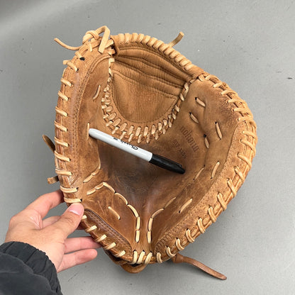 Nokona Bloodline BTF-3250 32.5" Right Hand Thrower Catchers Mitt