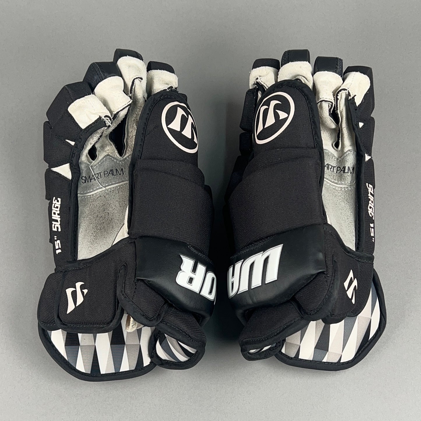 Warrior Surge Senior 15" Hockey Gloves