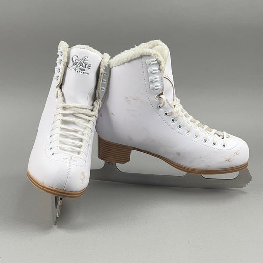 Jackson Soft Skate 380 Size 8 Ice Skates