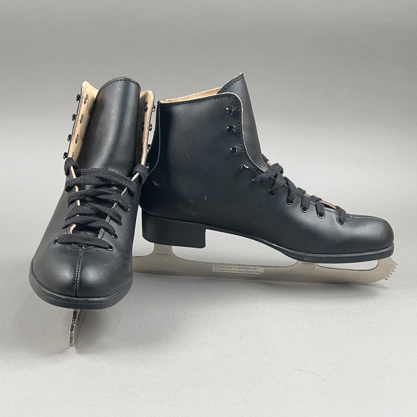 Lake Placid Lace Up Size 8 Ice Skates