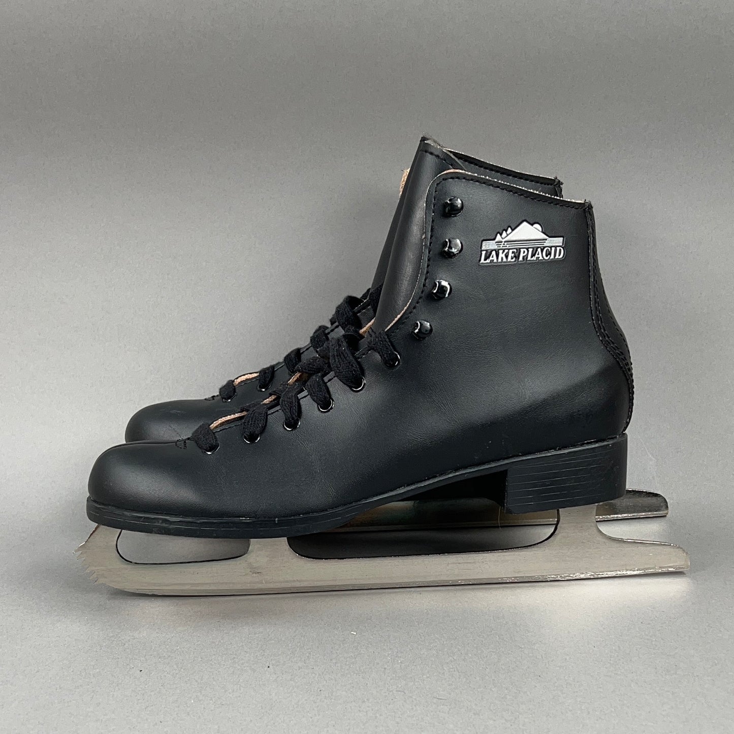 Lake Placid Lace Up Size 8 Ice Skates