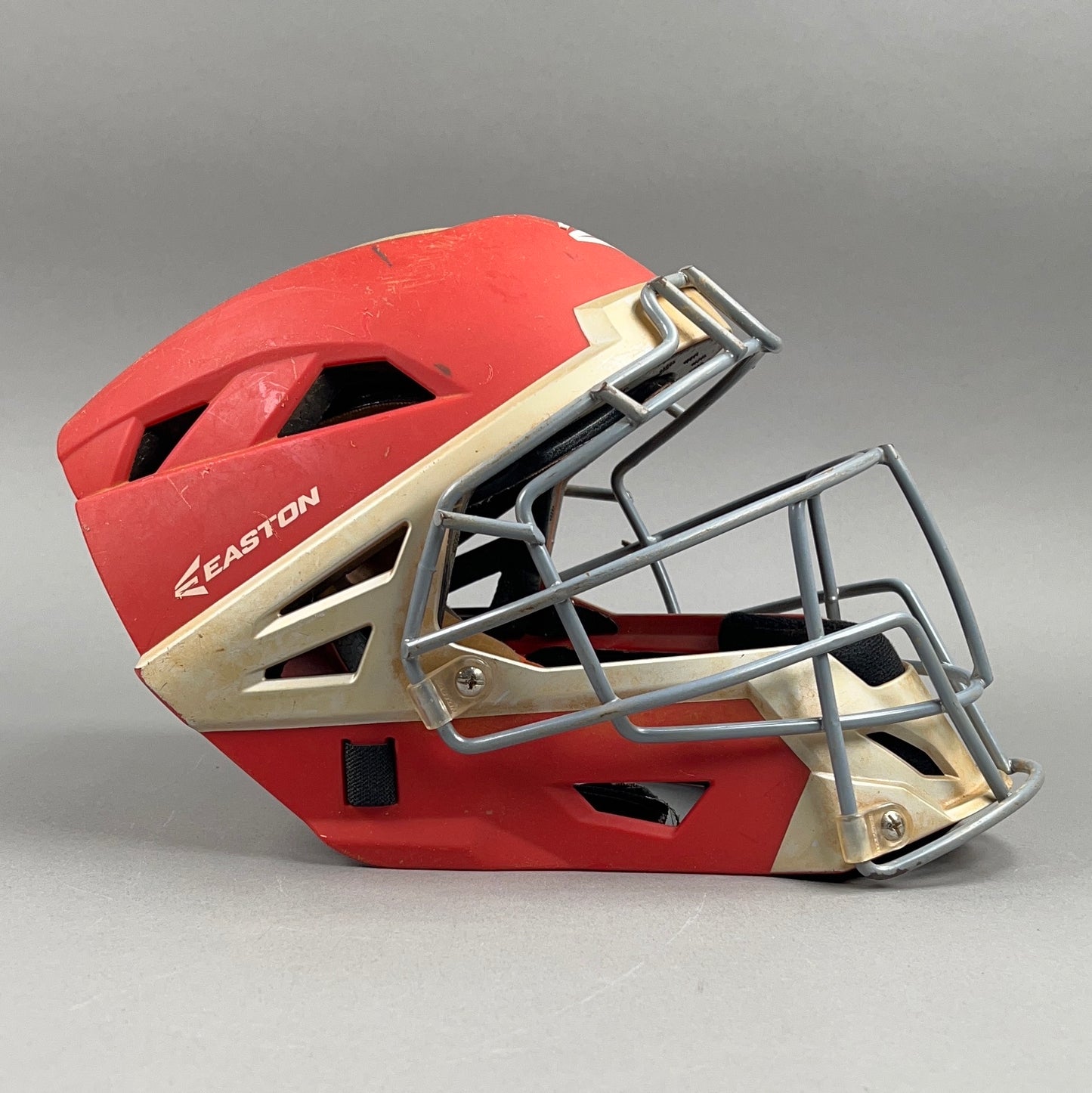Easton Mako 6 1/8" to 7" Senior Catchers Helmet