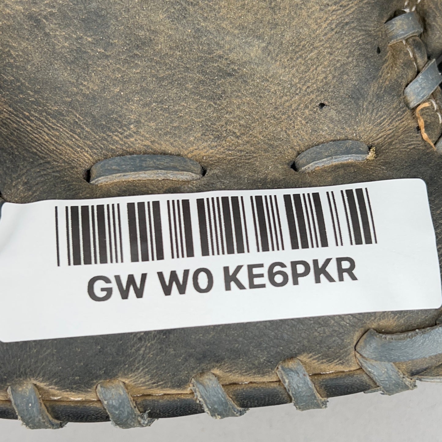 Wilson A360 32.5" Right Hand Thrower Catchers Mitt