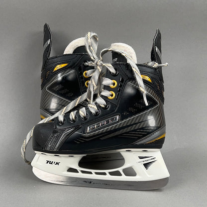 Bauer Supreme 160 Size 12Y Youth Hockey Skates