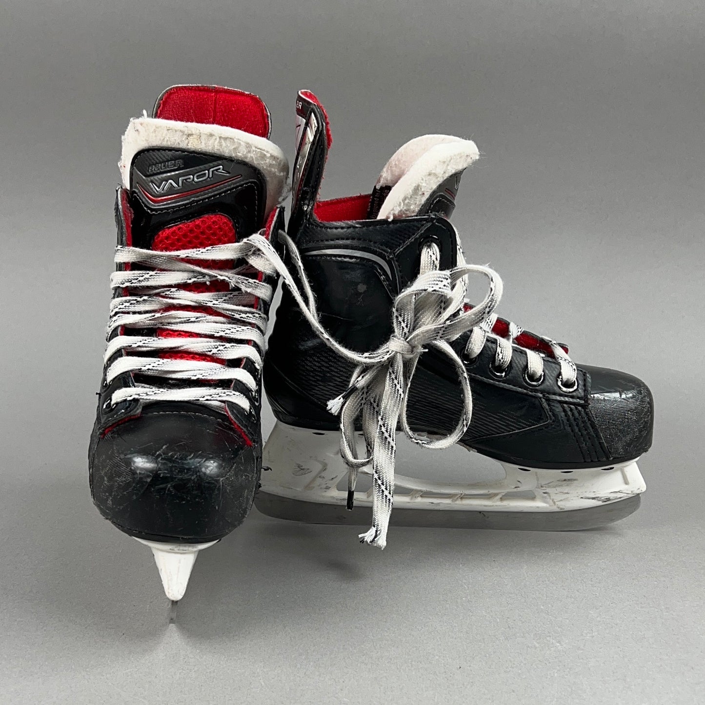 Bauer Vapor X500 Size 13Y Youth Hockey Skates