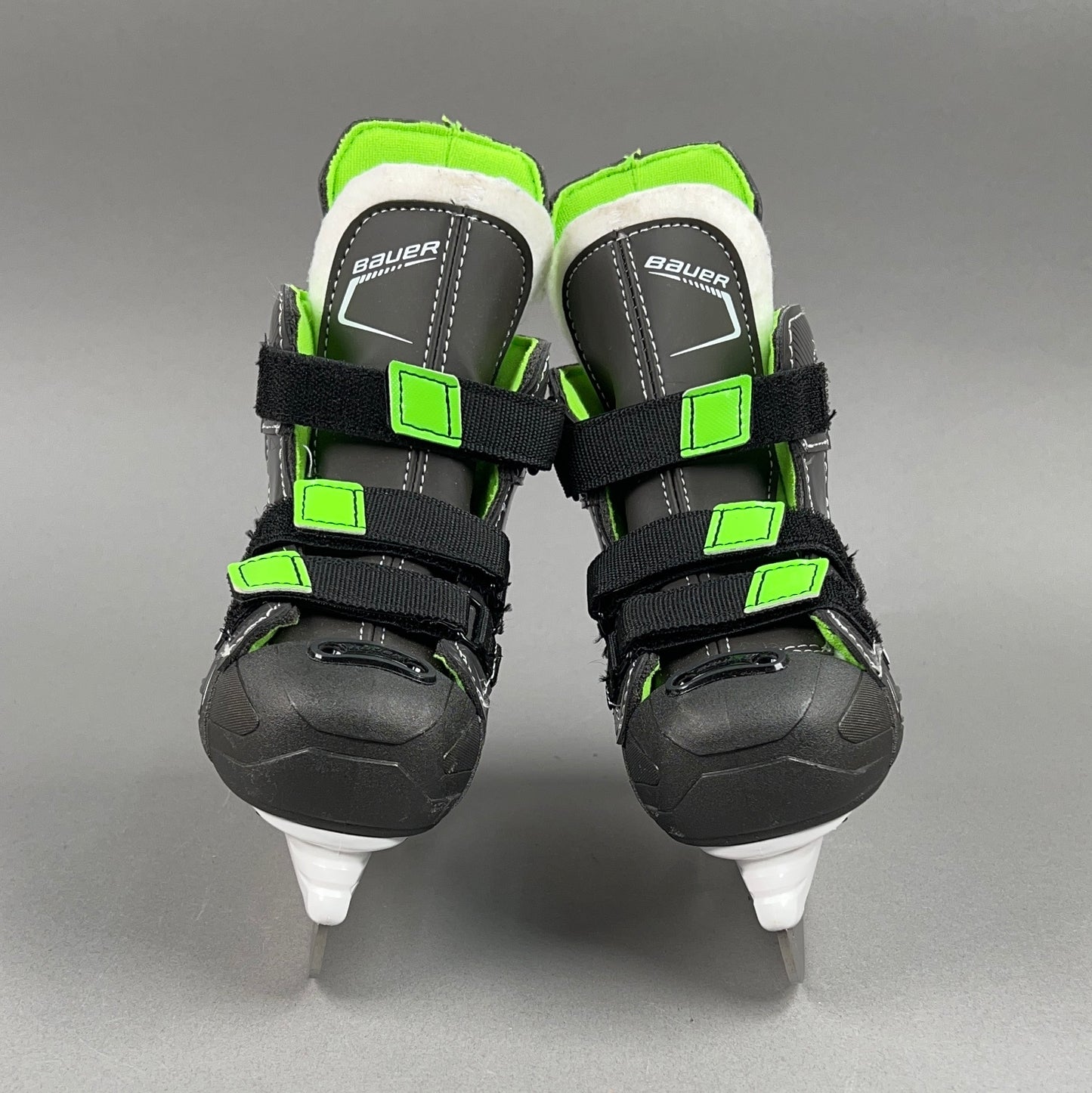 Bauer XLS Size 9Y Youth Hockey Skates
