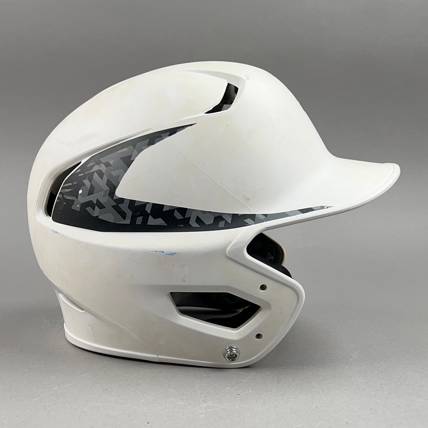 Easton Mojo 6 1/2" to 7 1/8" Junior Baseball Batting Helmet