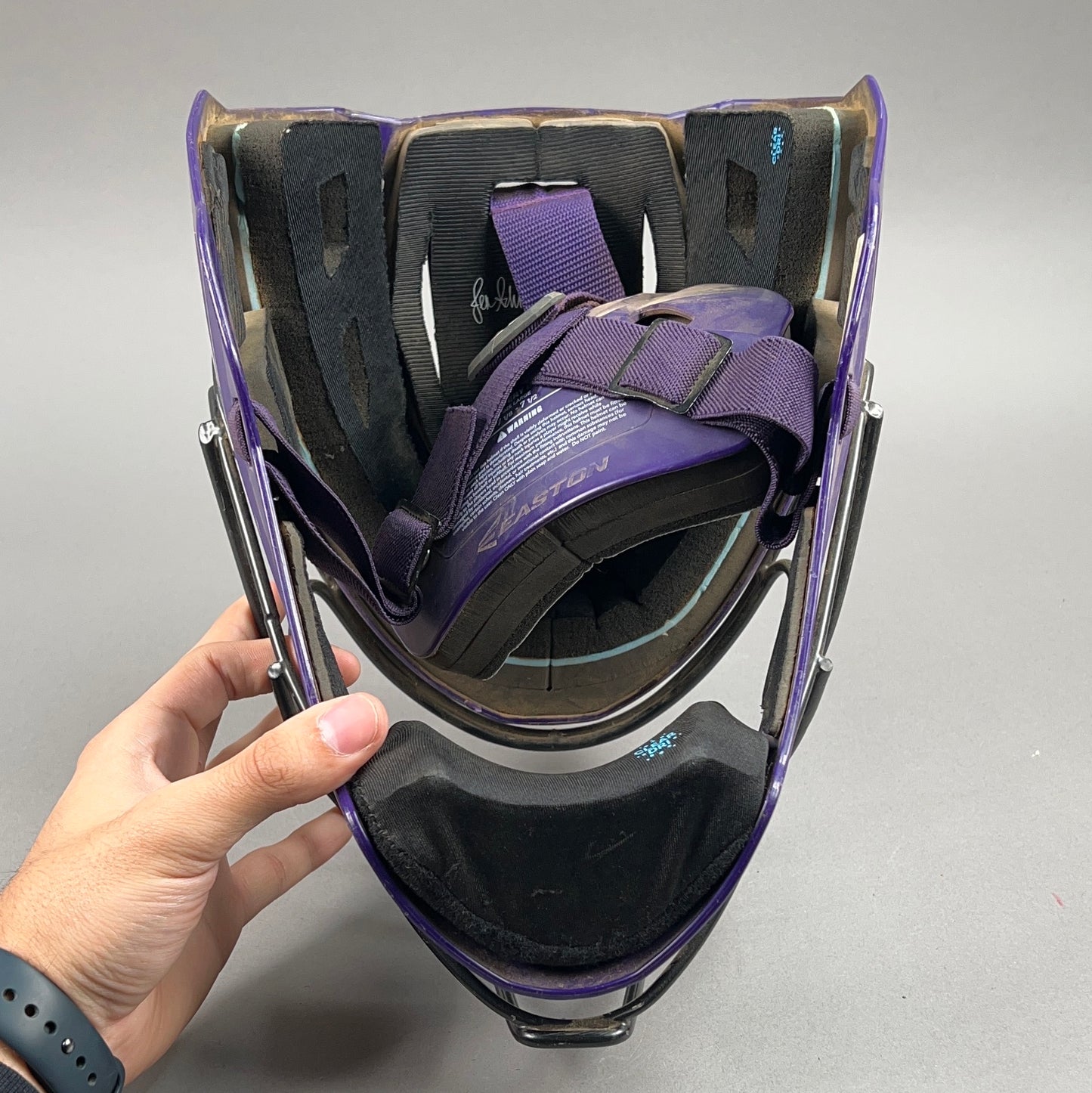 Easton Jen Schro The Very Best Large 7 1/8" to 7 1/2" Senior Catchers Helmet