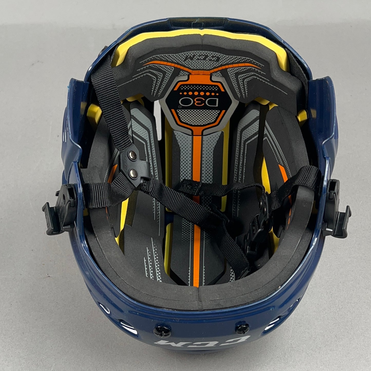 CCM Fitlite 3DS Small 5 7/8" to 6 7/8" Youth Hockey Helmet