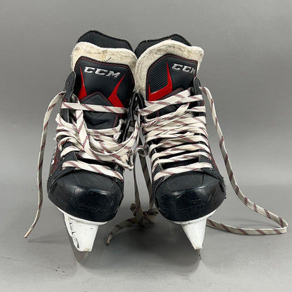 CCM FT370 Size 6 Intermediate Hockey Skates
