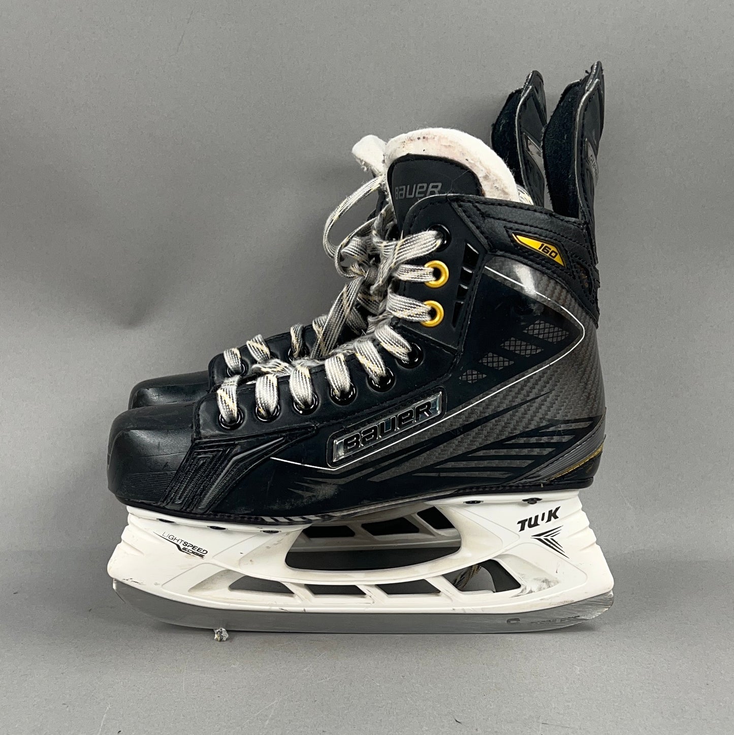 Bauer Supreme 160 Size 3.5 Junior Hockey Skates