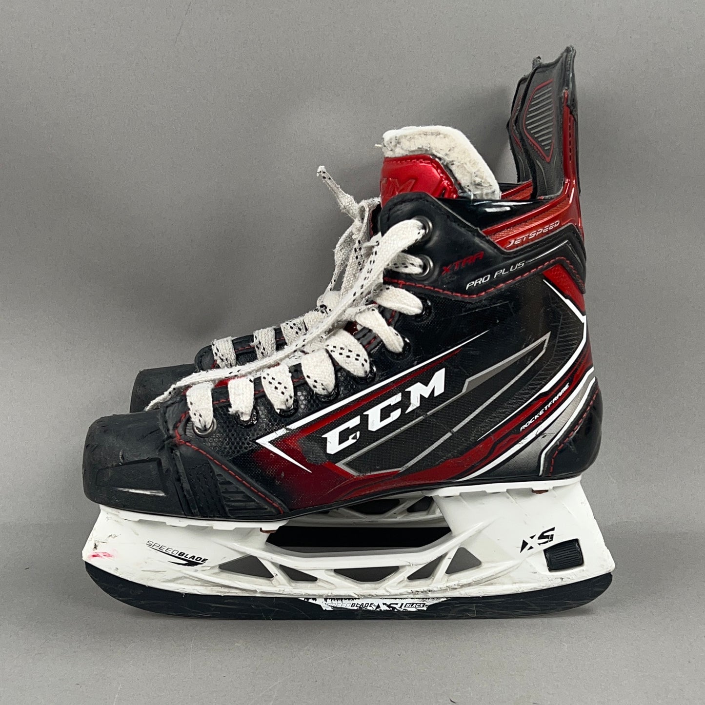 CCM Jetspeed Xtra Pro Plus Size 5.5 Intermediate Hockey Skates
