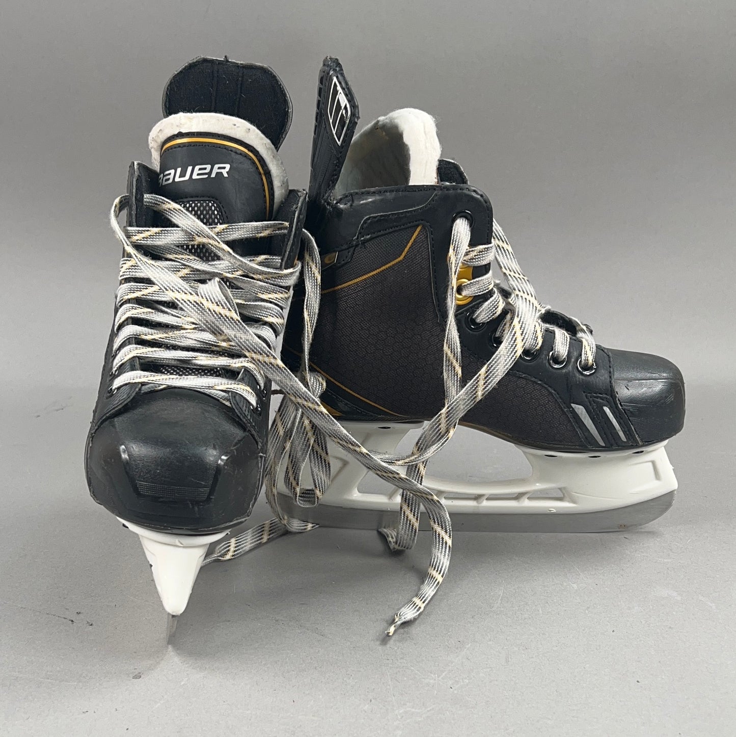 Bauer Supreme One.5 Size 1 Junior Hockey Skates
