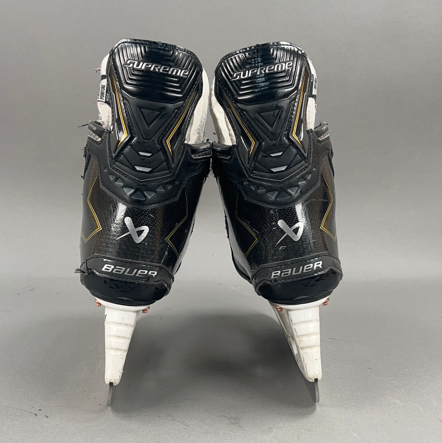 Bauer Supreme M40 Size 5.5 Intermediate Hockey Skates