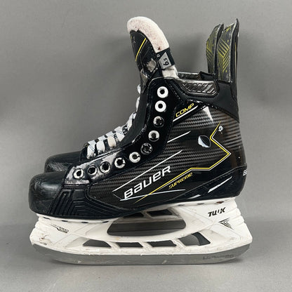 Bauer Supreme Comp Size 6.5 Intermediate Hockey Skates