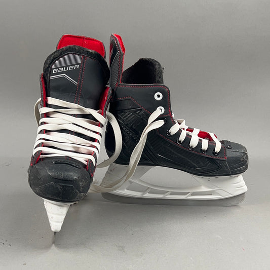 Bauer NS Size 2 Junior Hockey Skates