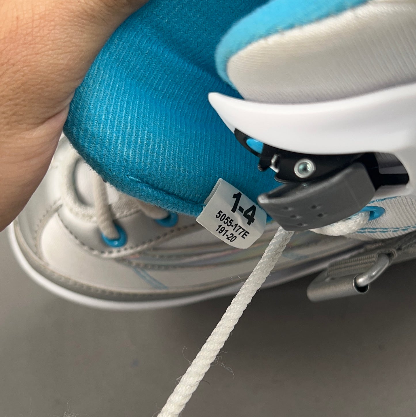 Lake Placid Adjustable Size 1-4 Ice Skates