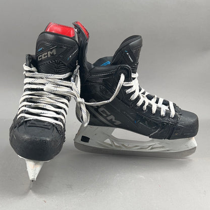 CCM Jetspeed FT 690 Size 5.5 Intermediate Hockey Skates