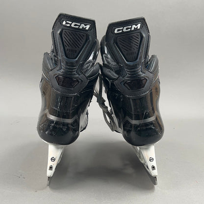 CCM Jetspeed FT 690 Size 5.5 Intermediate Hockey Skates