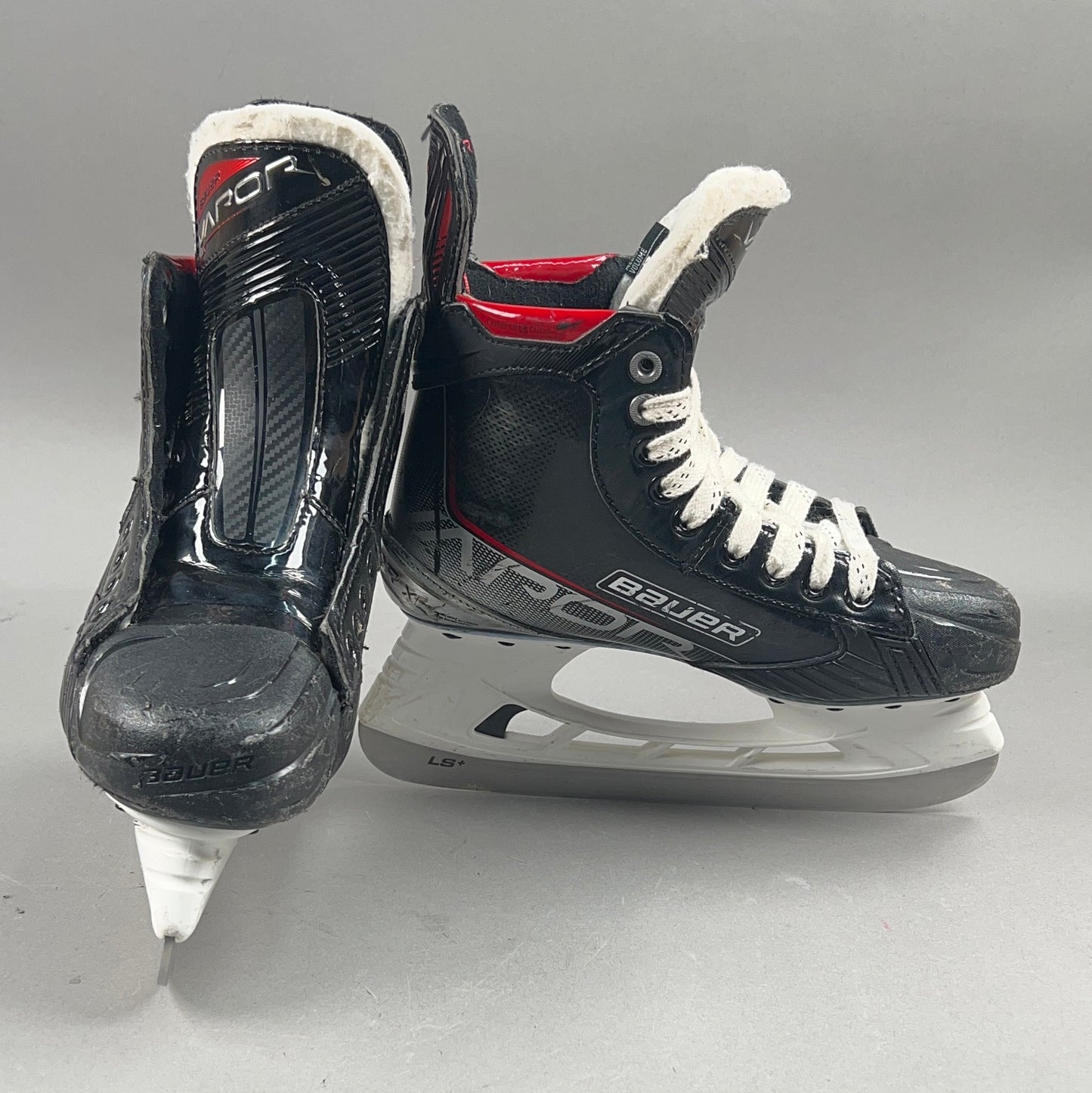 Bauer Vapor 3X Size 5 Intermediate Hockey Skates