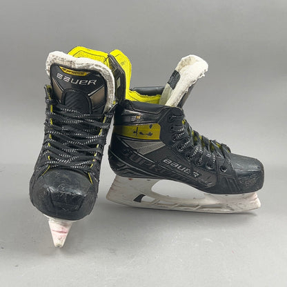 Bauer Supreme 3S Size 4.5 Intermediate Hockey Skates