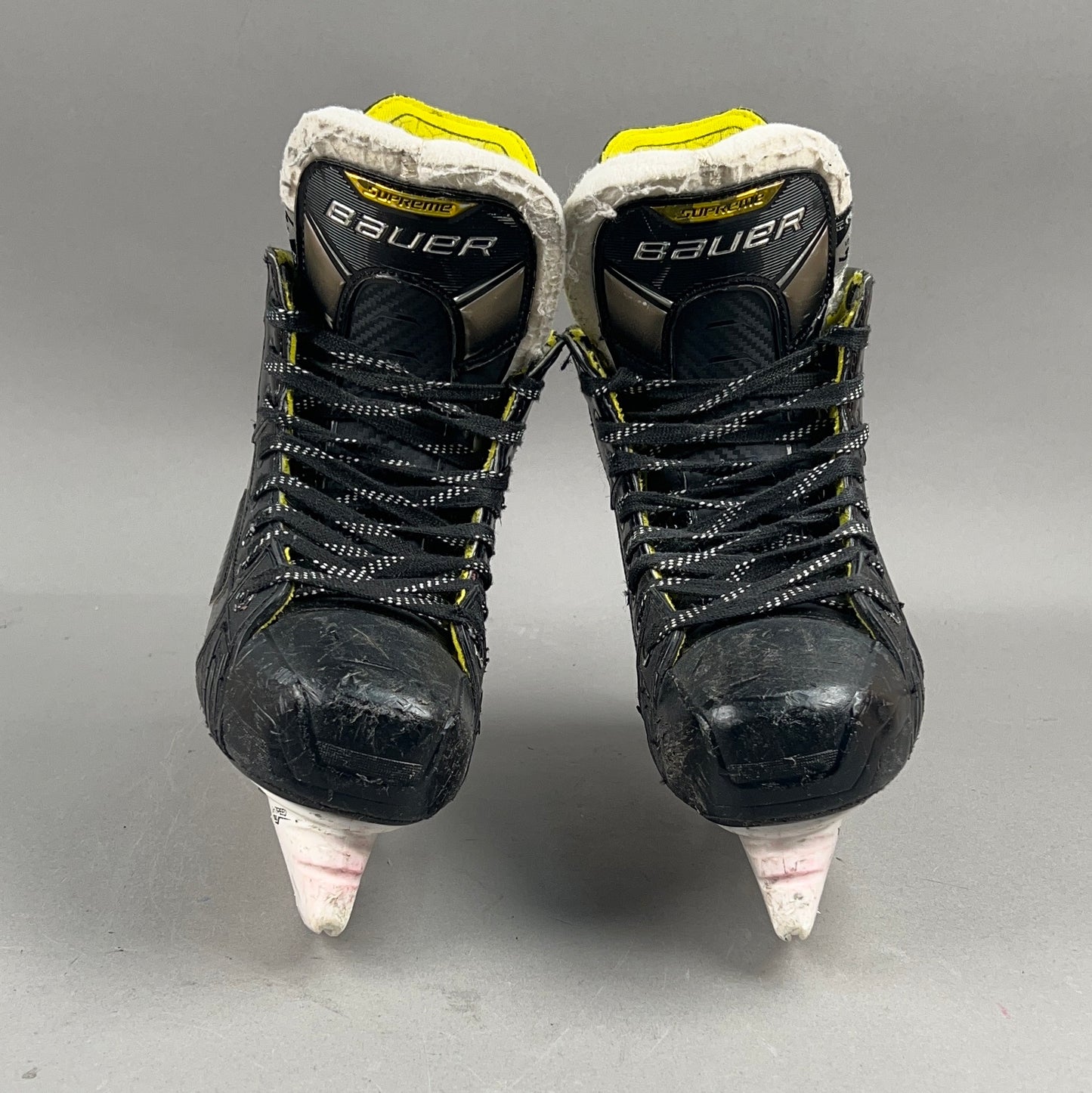 Bauer Supreme 3S Size 4.5 Intermediate Hockey Skates