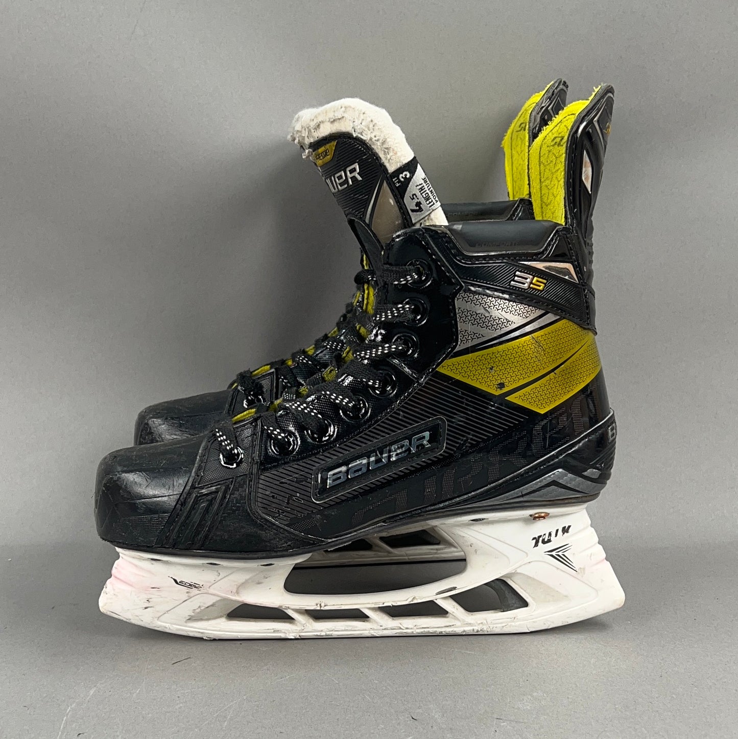 Bauer Supreme 3S Size 4.5 Intermediate Hockey Skates