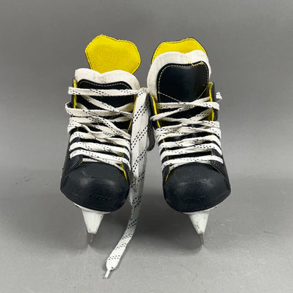 CCM Super Tacks 350 Size 11Y Youth Hockey Skates