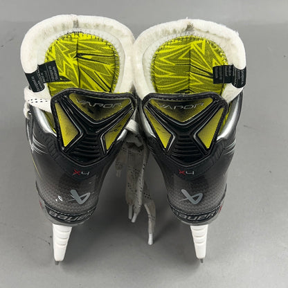 Bauer Vapor X4 Size 1.5 Junior Hockey Skates