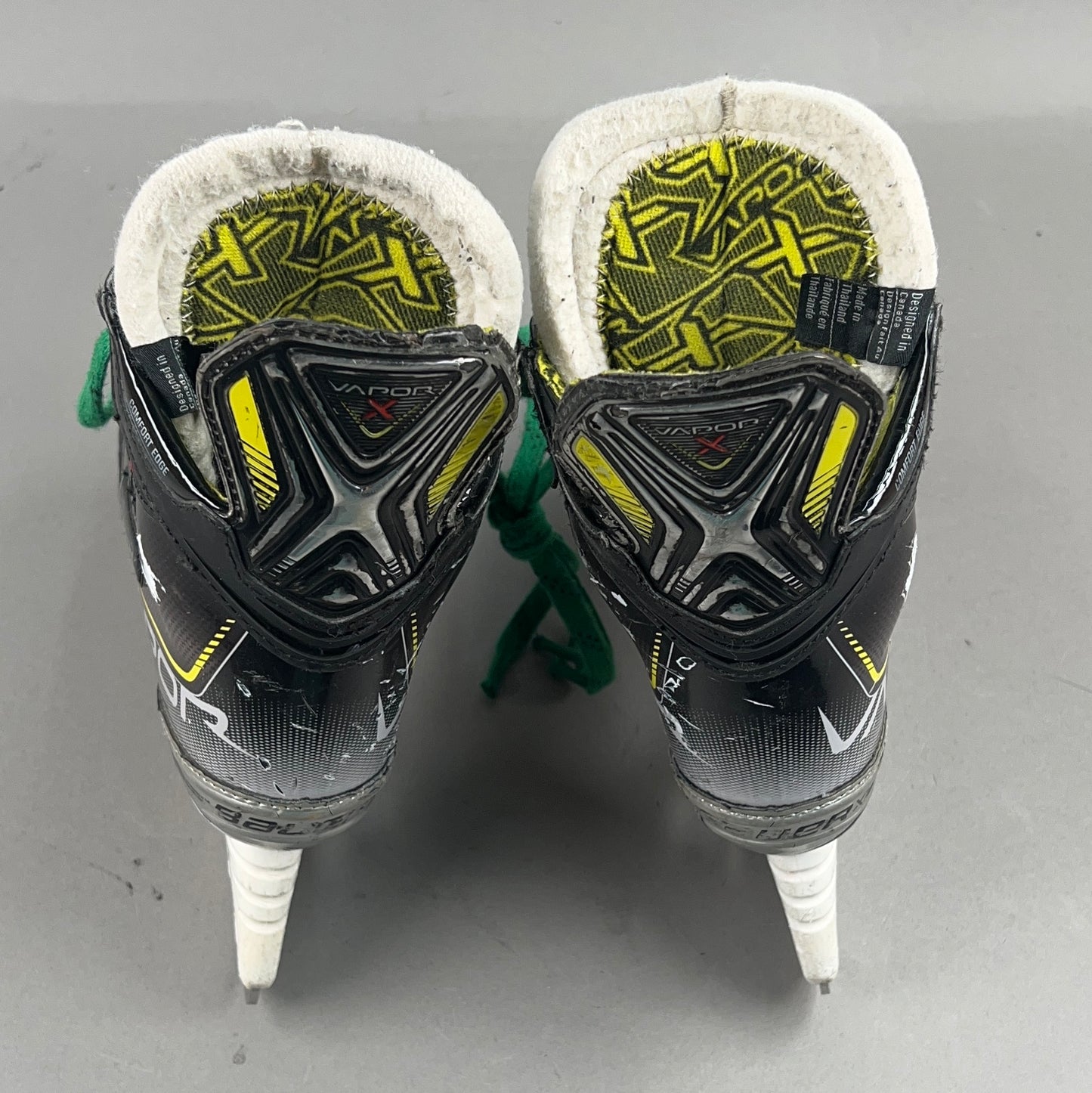 Bauer Vapor 3X Size 2.5 Junior Hockey Skates