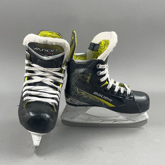 Bauer Vapor X4 Size 13Y Youth Hockey Skates