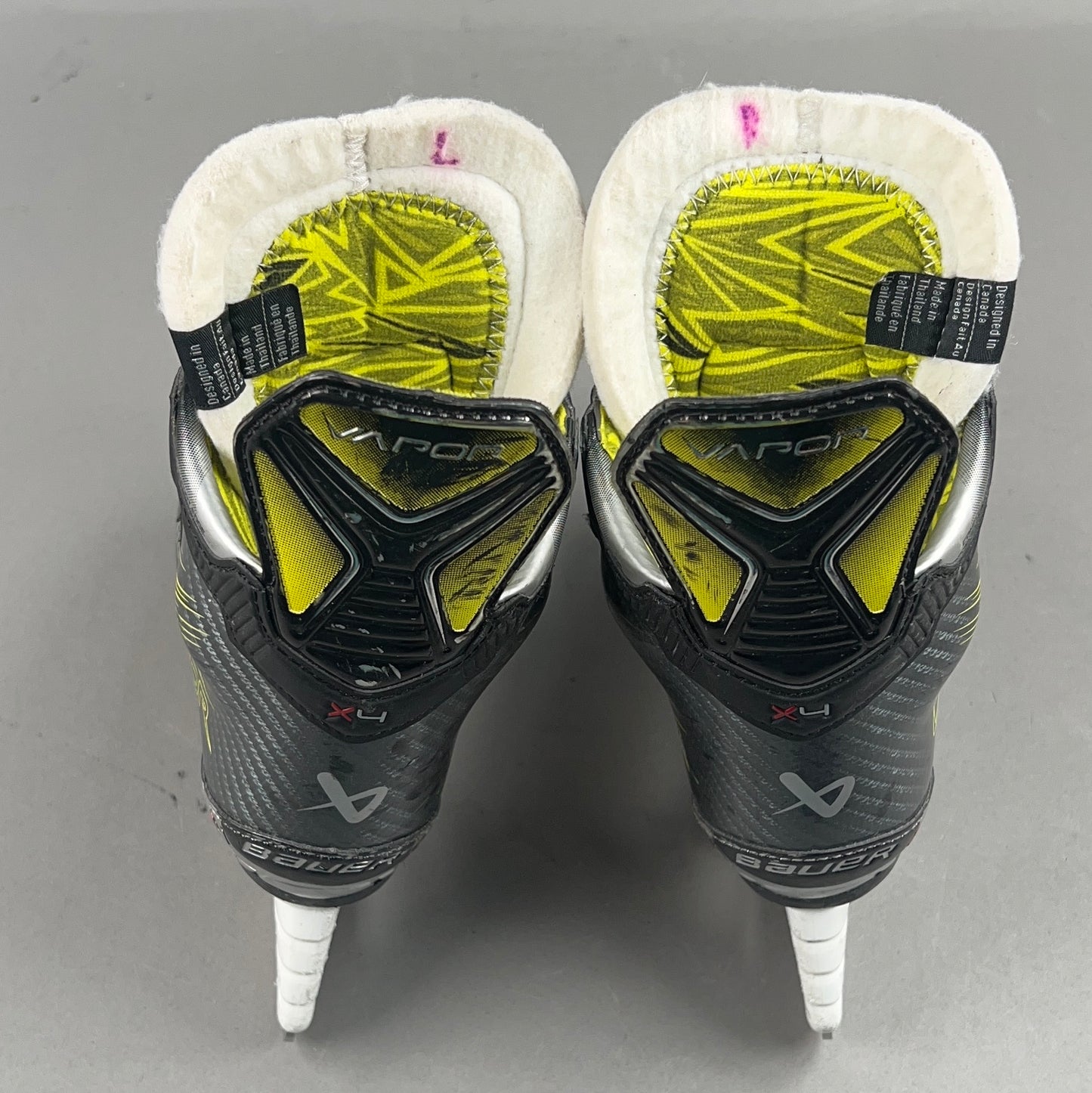 Bauer Vapor X4 Size 13Y Youth Hockey Skates