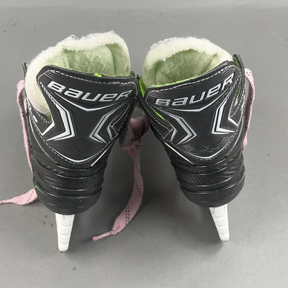 Bauer XLS Size 2 Junior Hockey Skates