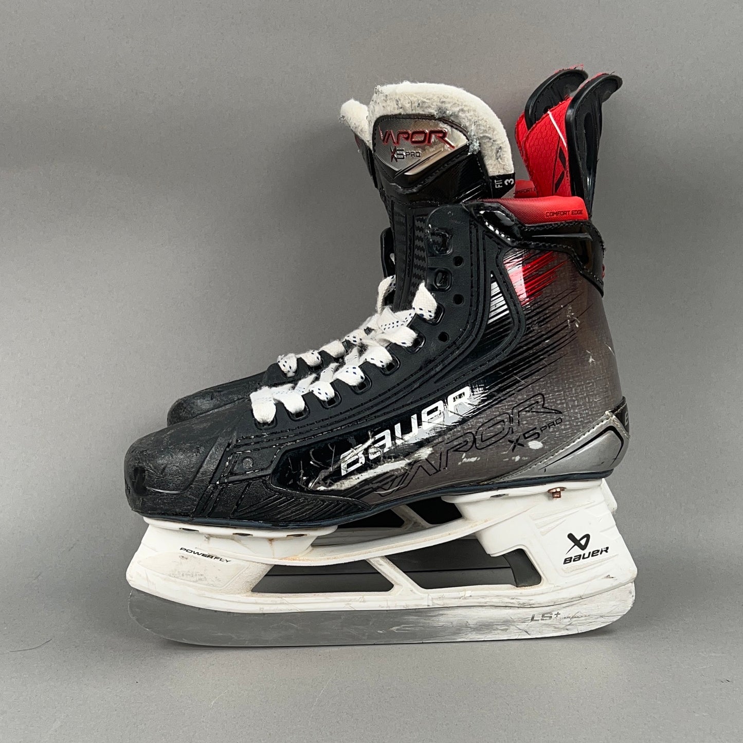 Bauer Vapor X5 Pro Size 4.5 Intermediate Hockey Skates