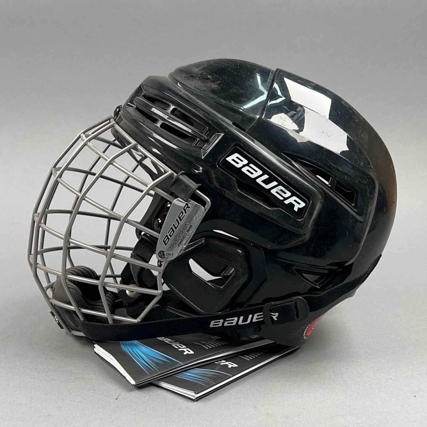 Bauer IMS 5.0 M Medium 6 3/4" to 7 3/8" Senior Hockey Helmet