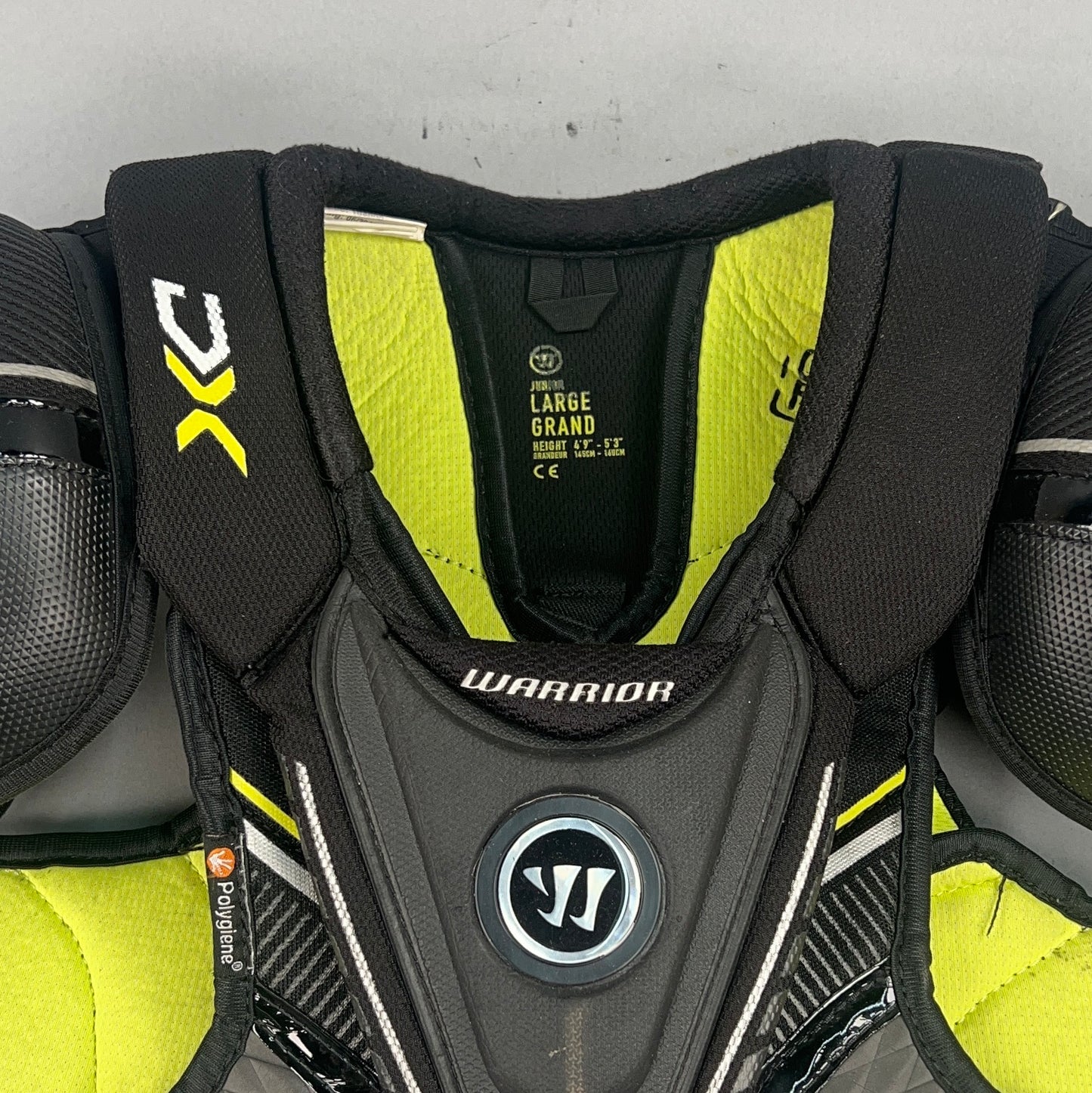 Warrior Alpha DX Junior Large Hockey Shoulder Pads