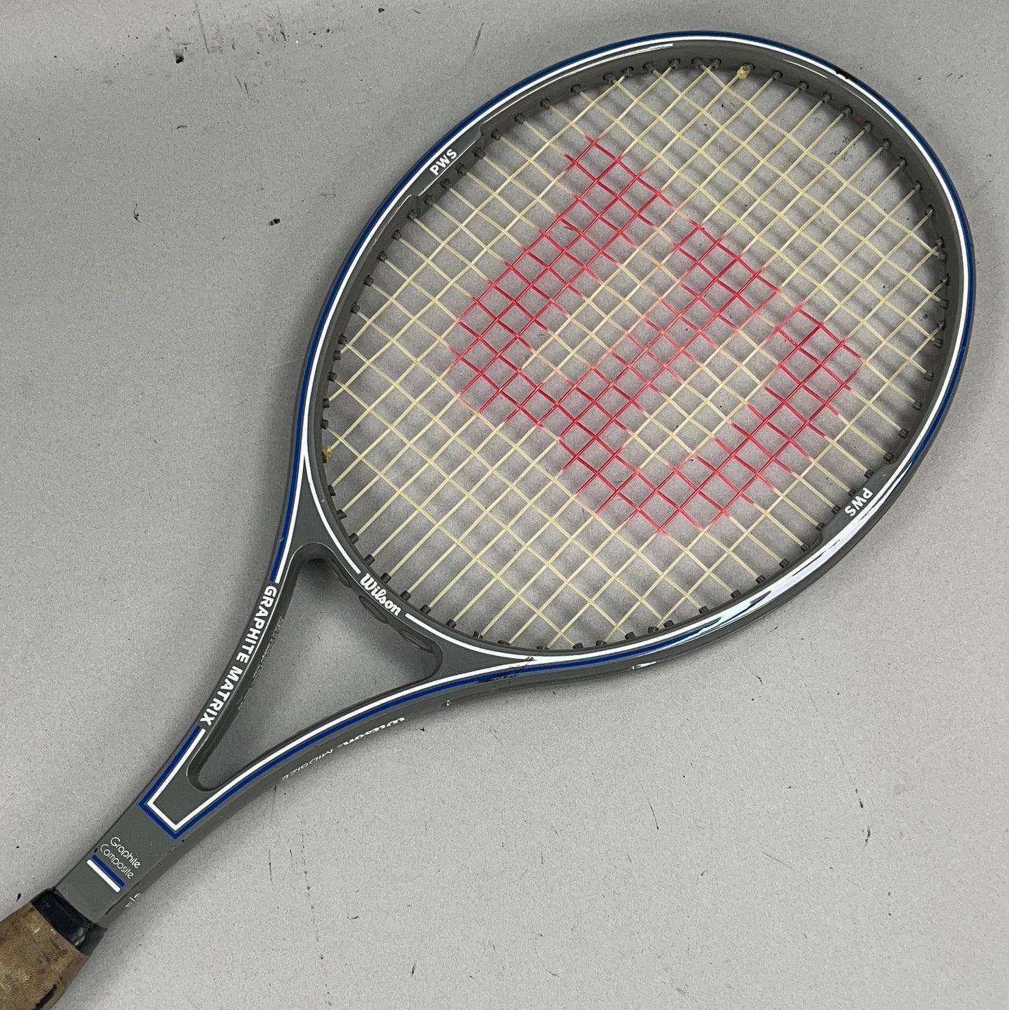 Wilson Midsize Graphite Matrix Vintage Tennis Racquet 4 1/2" Grip