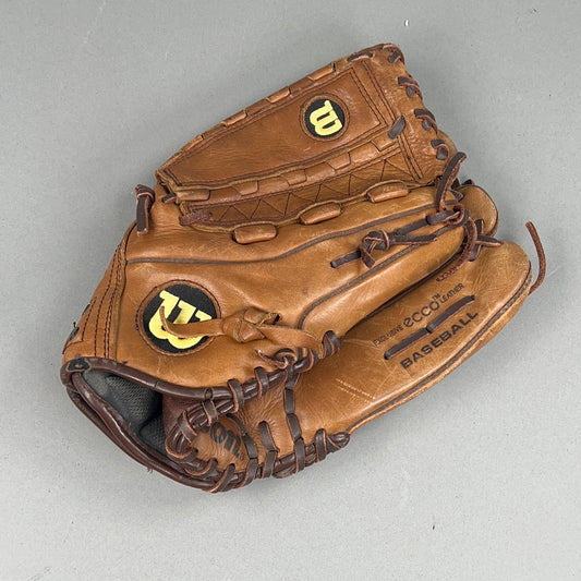Wilsin A800 12.5" Right Hand Thrower Baseball Glove