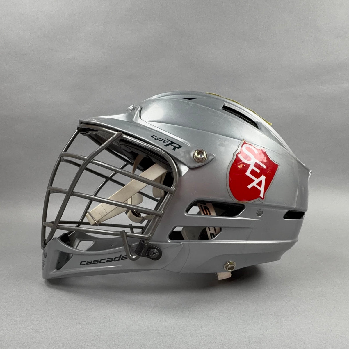 Cascade CPV-R S/M 21.5" to 23" Youth Lacrosse Helmet