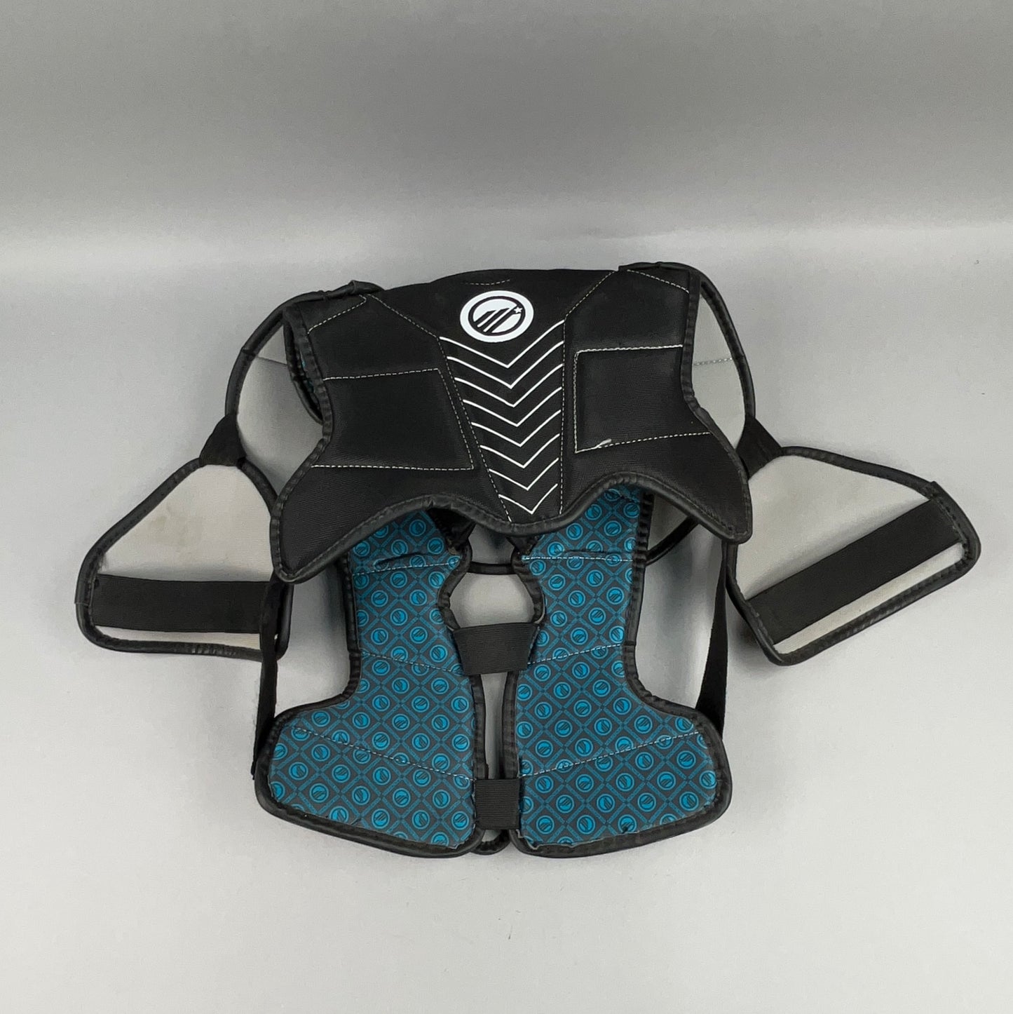 Maverik Charger Junior Medium Lacrosse Shoulder Pads