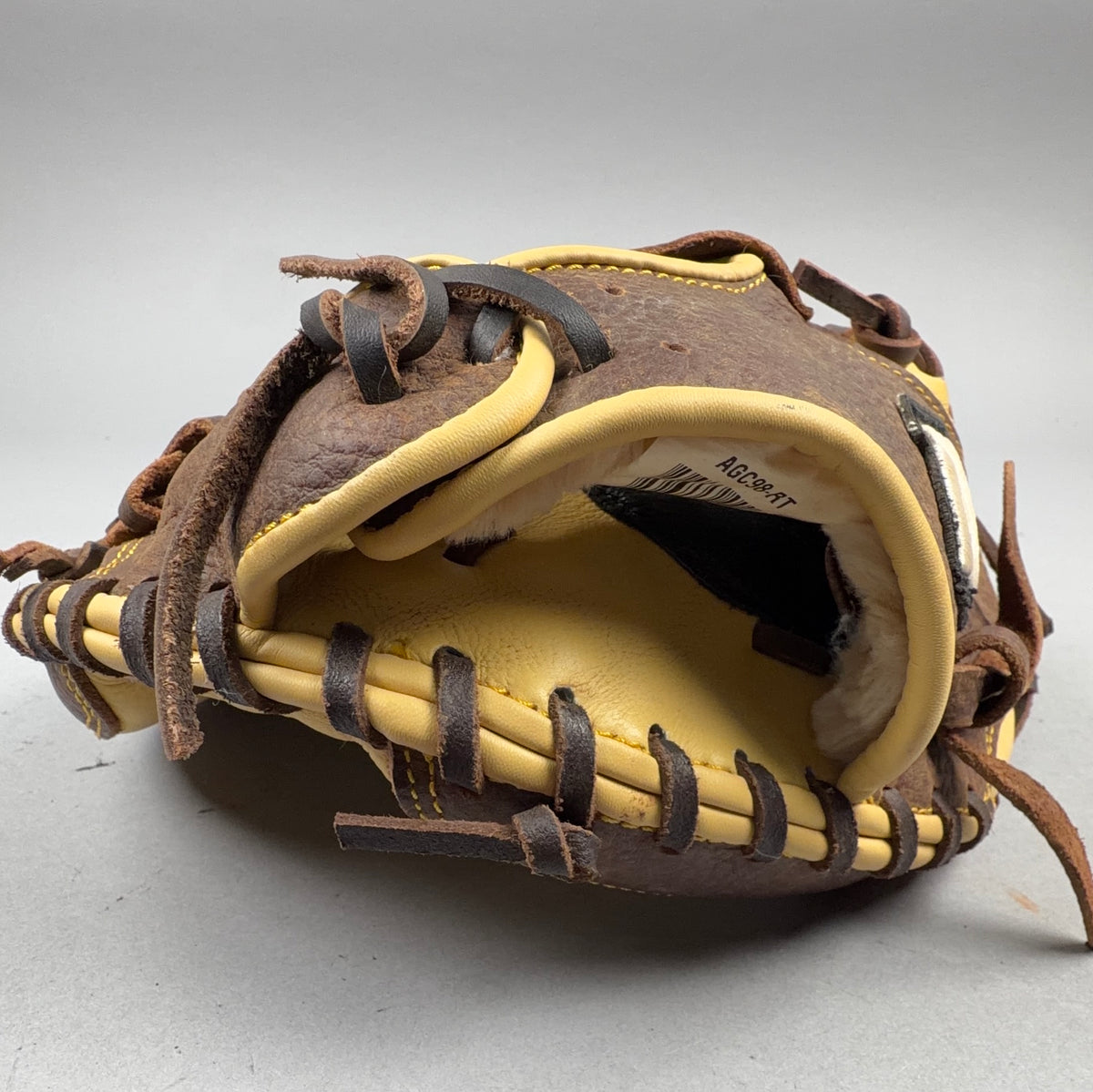Akadema Prodigy AGC98 32" Right Hand Thrower Catchers Mitt