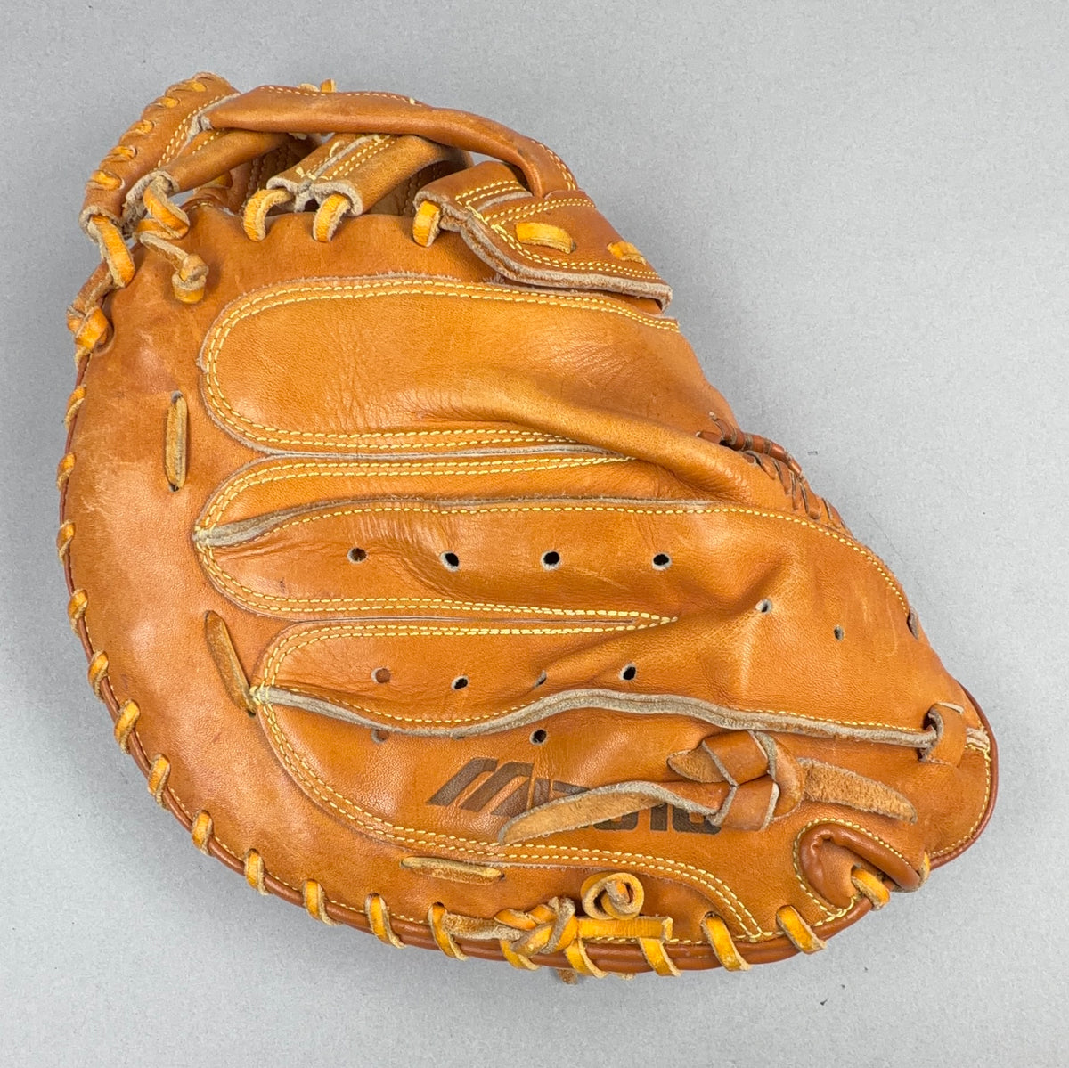Mizuno Max Flex Professional Model 32.5" Right Hand Thrower Softball Glove